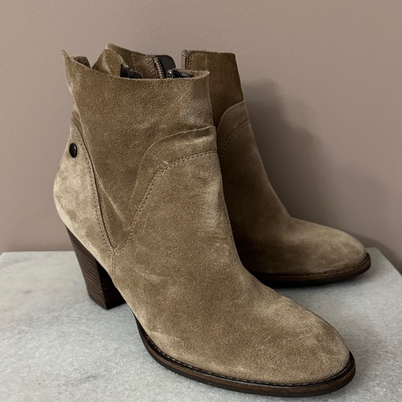 Paul Green Suede Booties - Picture 1 of 4